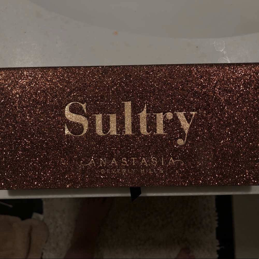 Anastasia Beverly Hills Sultry Palette